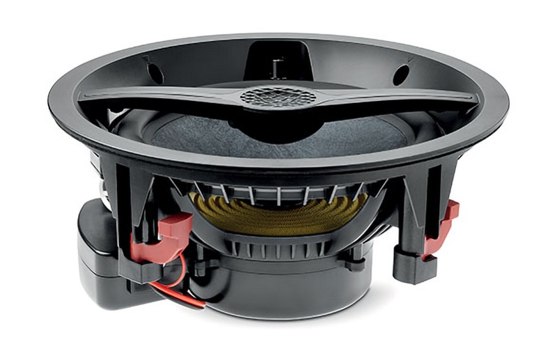 Focal Littora 1000 ICW8 được trang bị cấu trúc âm học 2 đường tiếng Focal Littora 1000 ICW8 được trang bị cấu trúc âm học 2 đường tiếng