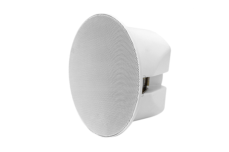 DSPPA DSP602 được thiết kế với tông màu trắng trang nhã DSPPA DSP602 được thiết kế với tông màu trắng trang nhã