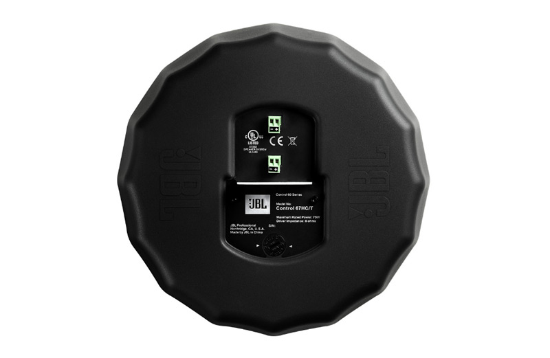 Loa được trang bị công nghệ Tích hợp Ranh giới Bức xạ (RBI) độc quyền của JBL Loa được trang bị công nghệ Tích hợp Ranh giới Bức xạ (RBI) độc quyền của JBL